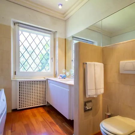 Uliveta * Torri Del Benaco